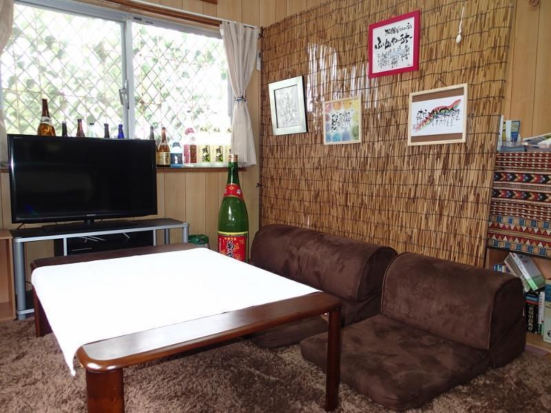 Okinawa Guest House Fushinuyauchi Yomitan Exteriör bild